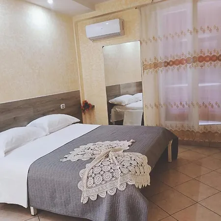 Crisan B&B Affittacamere-3